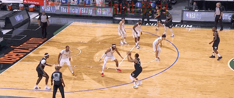 意甲转会动态追踪：字母哥表现抢眼 成为赛后讨论的焦点